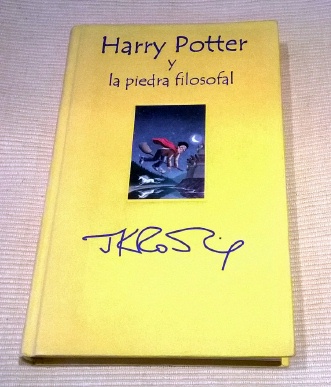 Harry Potter y la piedra fiolsofal. SPANISH Deluxe First Edition